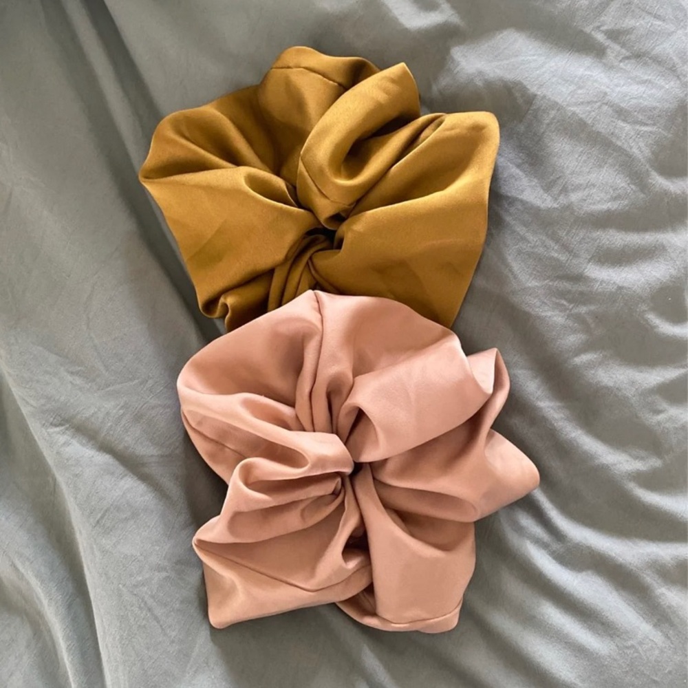 2 Free People Oversized Scrunchies